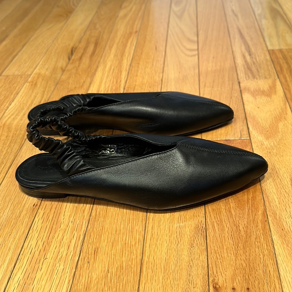 Pointed Toe Black Flats